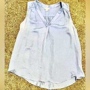 Vneck lavender blouse